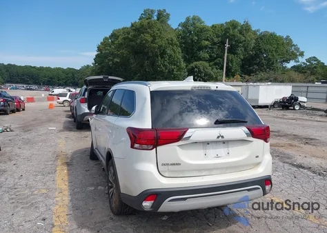 2020 Mitsubishi Outlander Le 2.4/Se 2.4/Sel 2.4/Sp 2.4 z USA, uszkodzony, nr VIN JA4AD3A33LZ031515